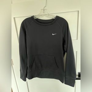 Nike women’s sweatshirt